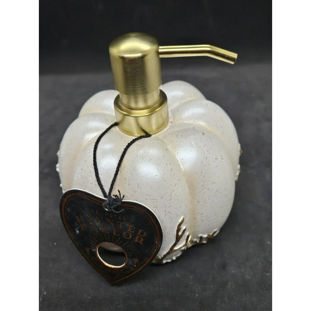 MRS PETERS HAUNTED PARLOR  Halloween / Fall Soap Lotion  Dispenser Pump New